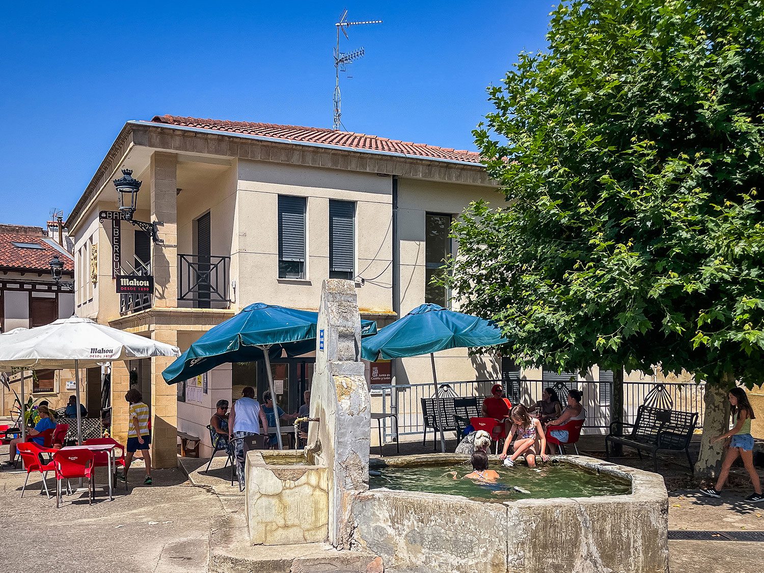 Camino Frances Redecilla del Camino to Villambista